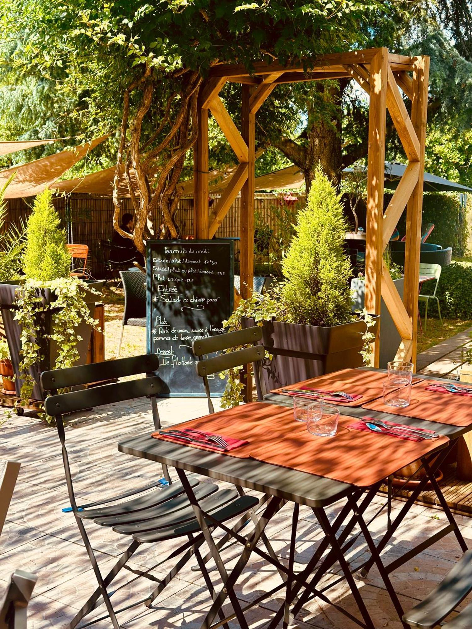 Amaya Hotel