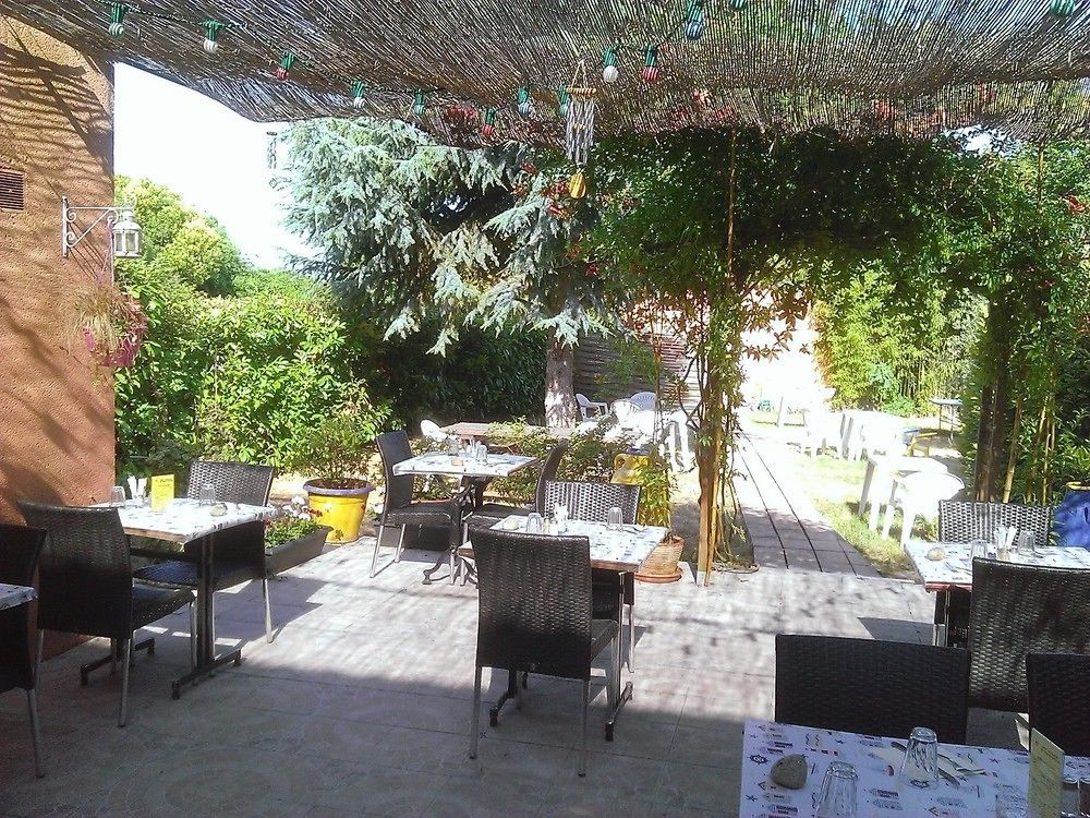 Amaya 2* Ambares-et-Lagrave